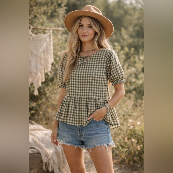 mine Tops - NWT Olive Green Gingham Short Sleeve Top Preppy Cottagecore Large Fairycore Boho